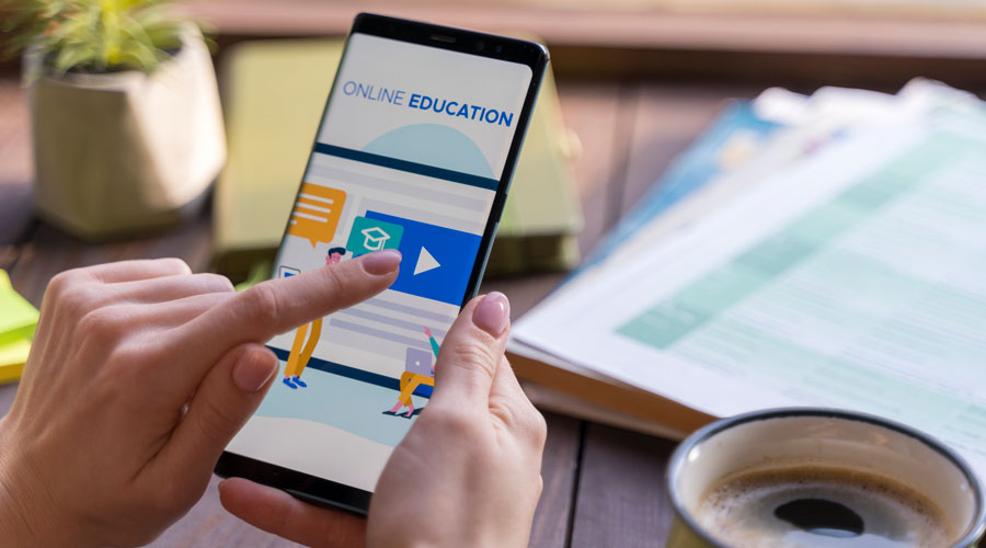 10 raisons de se former en ligne avec CRED’SCHOOL
